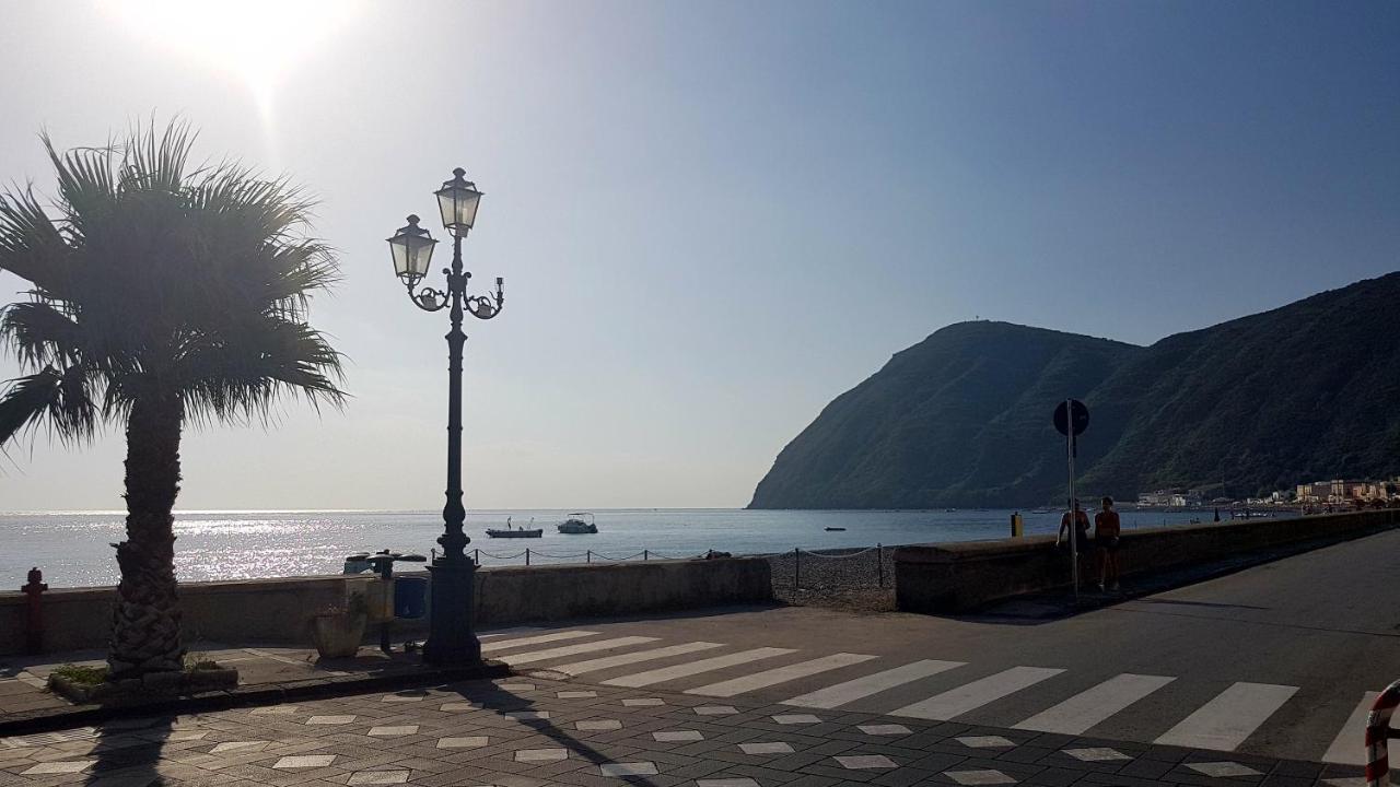 Апартаменти Lipari Blu Екстер'єр фото